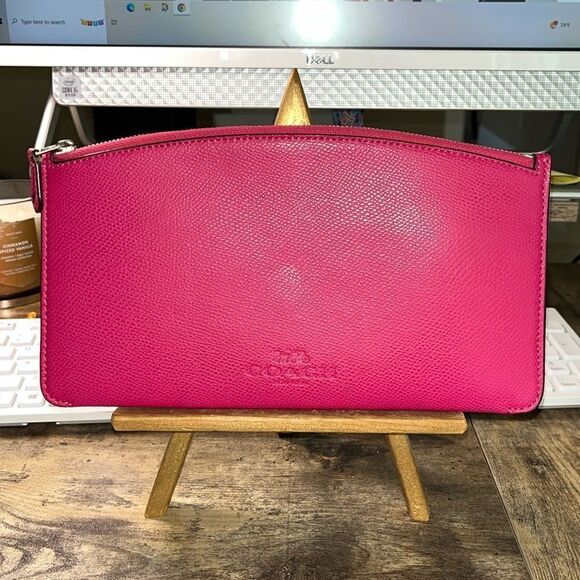 Coach Leather Pink Skinny Large Accessory Case Zip Pouch - Picture 1 of 6